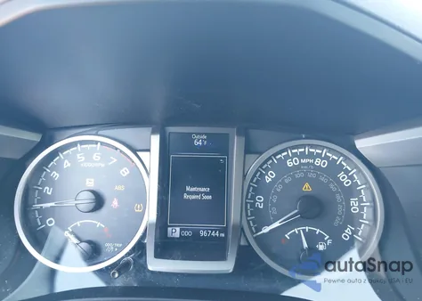 2017 Toyota Tacoma Sr5 V6 z USA, uszkodzony, nr VIN 5TFCZ5AN9HX048822